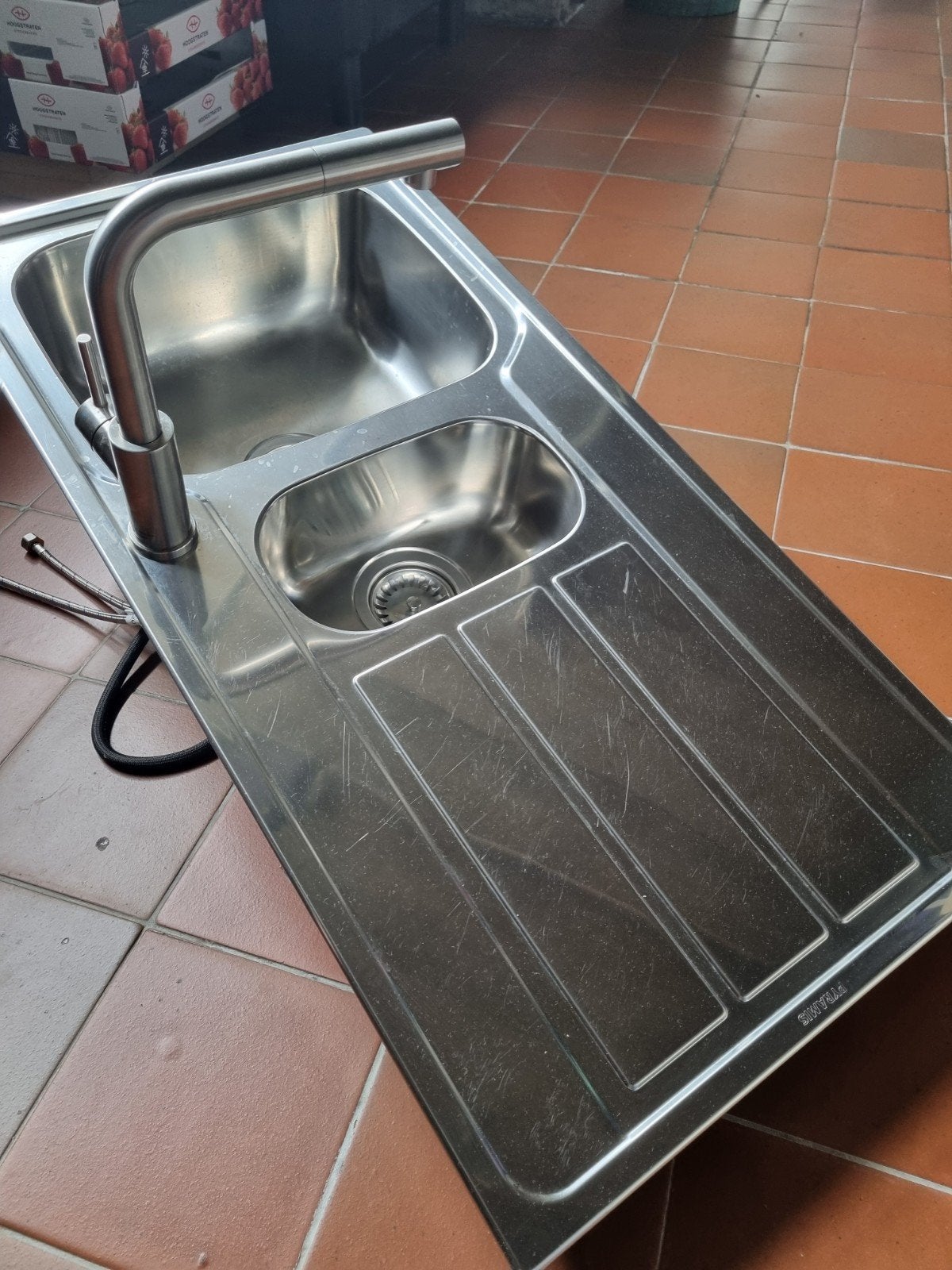 spoelbak met kraan, Huis en Inrichting, Ophalen