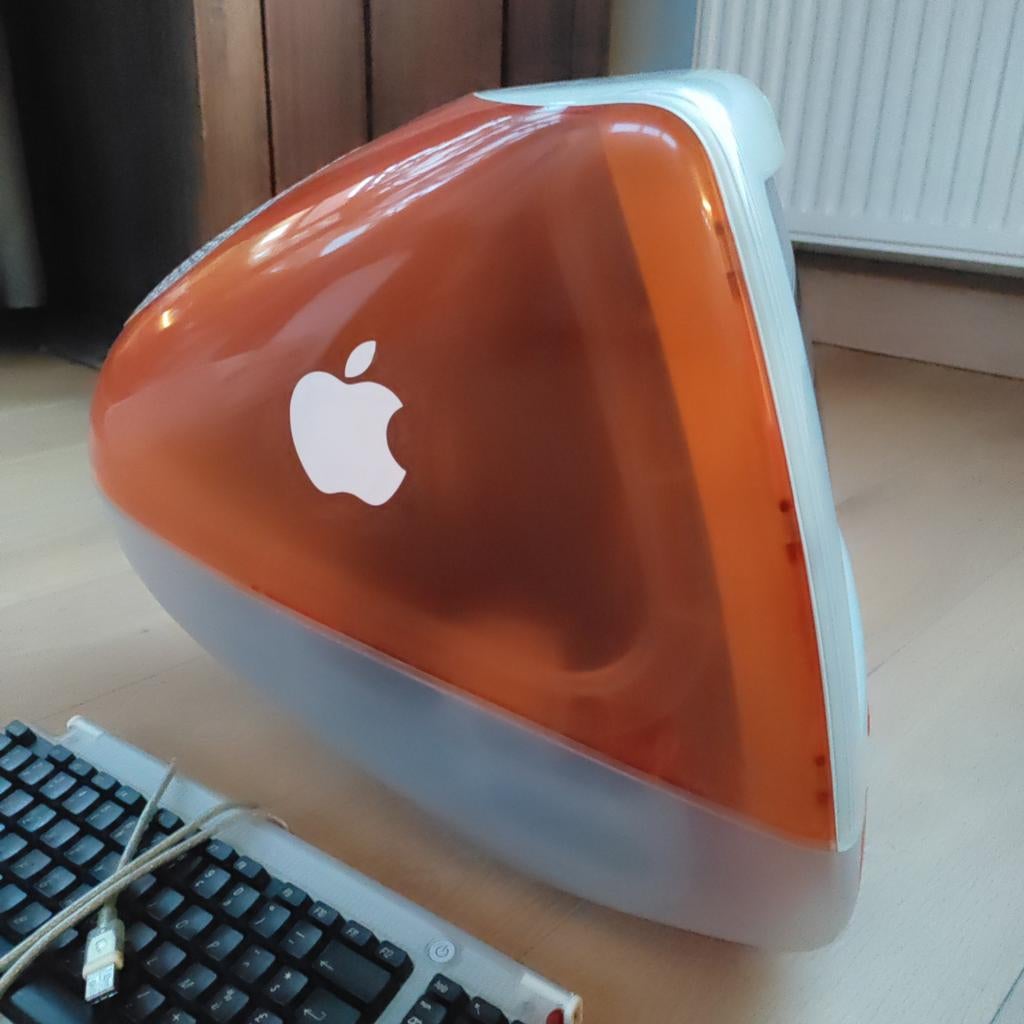 iMac Apple computer G3 M5521 Tangerine (oranje), Enlèvement