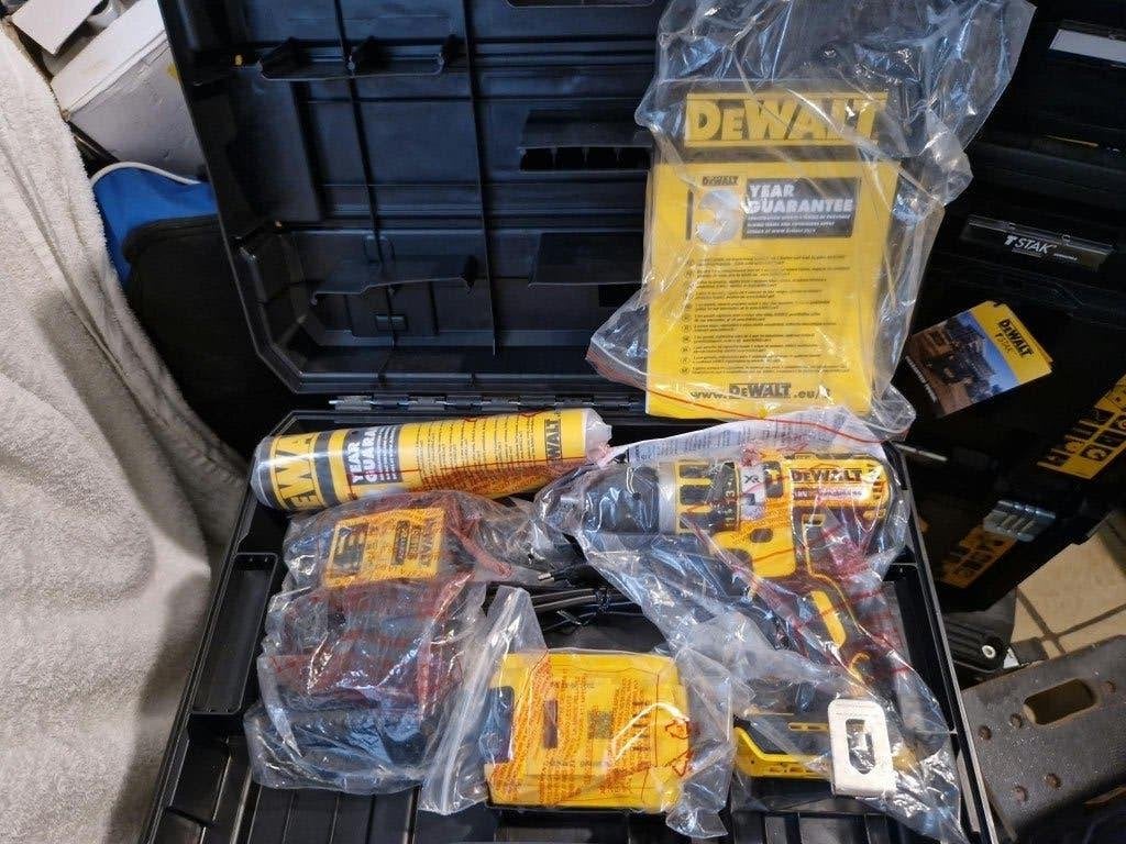 DeWalt Perceuse-visseuse, Bricolage & Construction, Enlèvement, Neuf, 600 watts ou plus, Perceuse