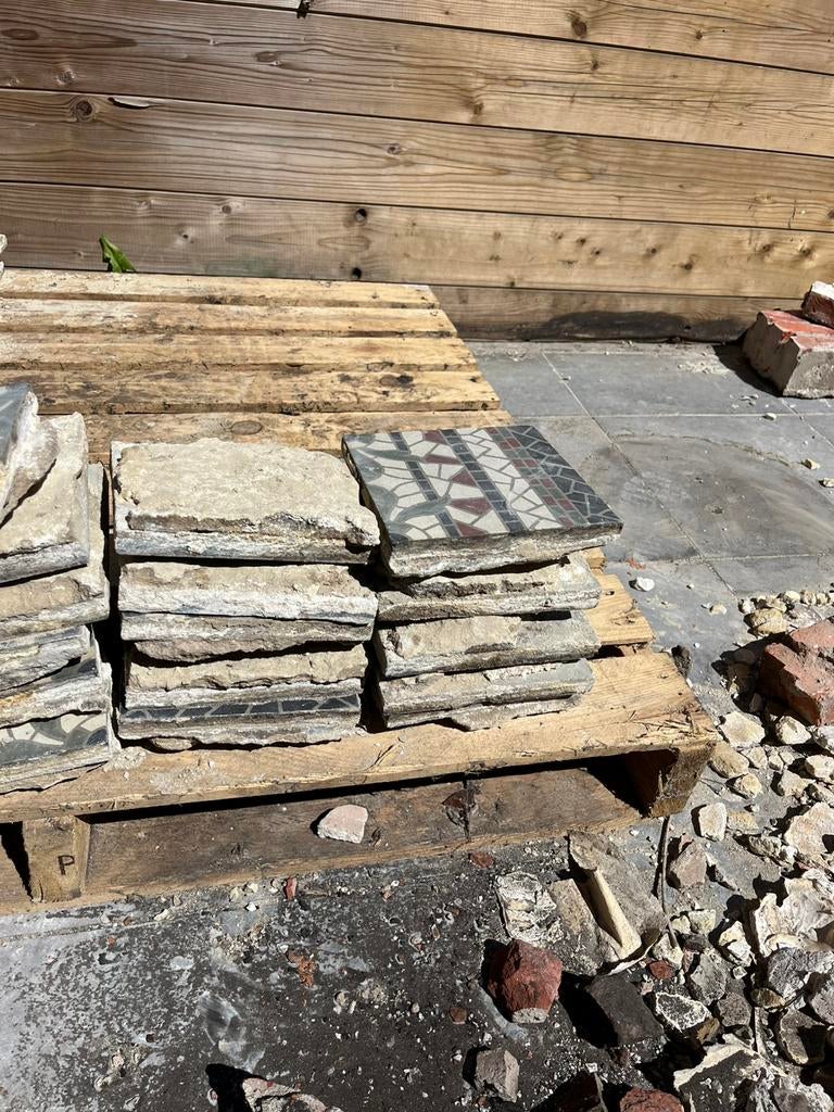 Cementtegels - binnenvloer - niet gekuist - ongeveer 12 m2, Ophalen