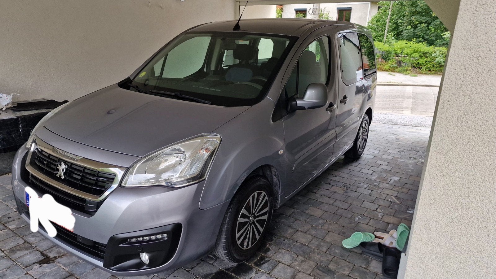 Peugeot partner 1.6hdi, Autos, Achat, Boîte manuelle, Feux de jour LED, Diesel