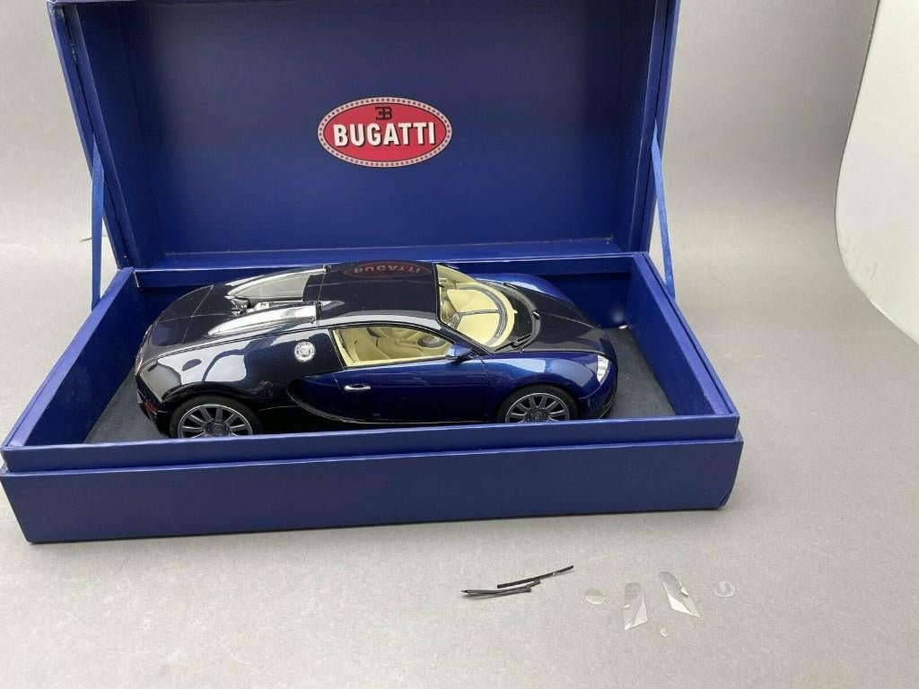 Coffret EB BUGATTI 16.4 Veyron 1/18 MR MODELS ART XTra NEUF, Ophalen of Verzenden, Zo goed als nieuw, Auto, Autoart
