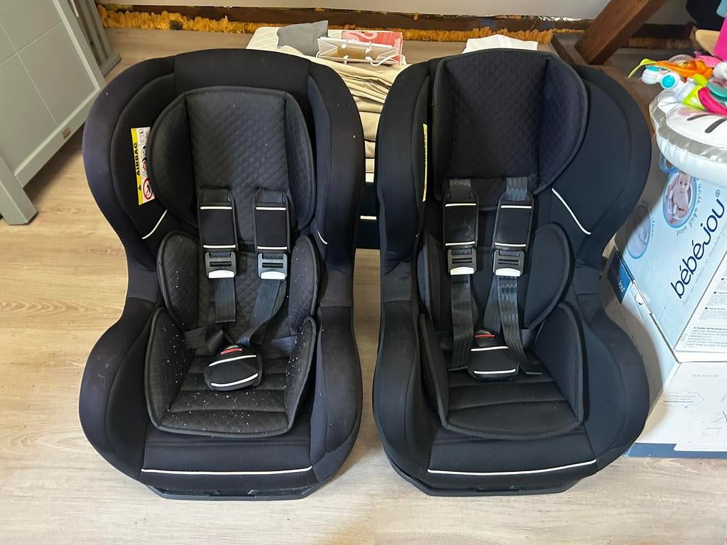 2 autostoelen zonder isofix groep 1/2, Kinderen en Baby's, Autostoeltjes, Ophalen, Zo goed als nieuw, Isofix
