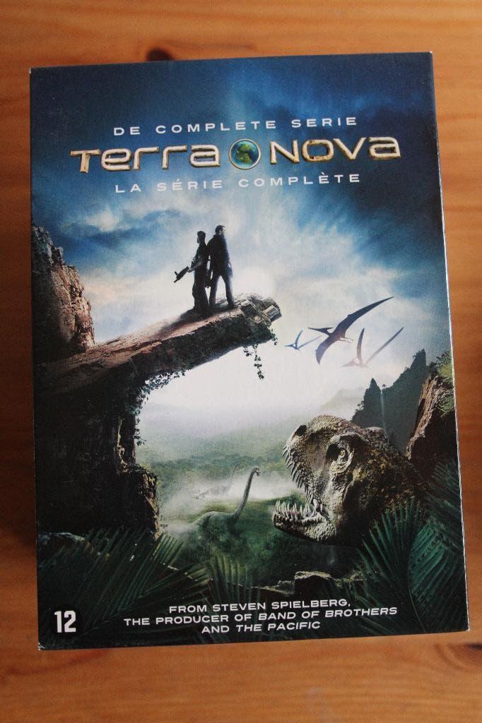 Terra Nova  complete serie      (Steven Soielberg), Vanaf 12 jaar, Ophalen of Verzenden, Zo goed als nieuw, Science Fiction en Fantasy