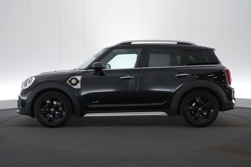 (2CUQ803) MINI COUNTRYMAN, Automaat, https://public.car-pass.be/vhr/ef5f90a4-2f99-487d-9fd8-5f3e9754f61f, Gebruikt, Euro 6