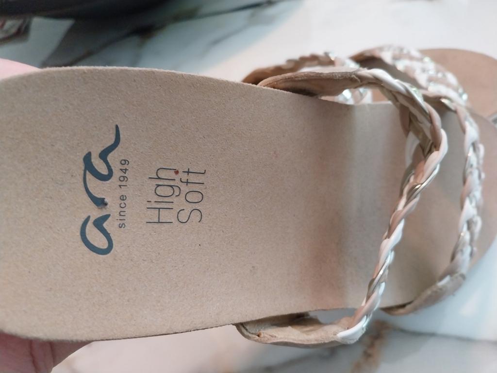 MOCASSINS ARA TAILLE 39 (souples), Enlèvement ou Envoi, Blanc, Sabots