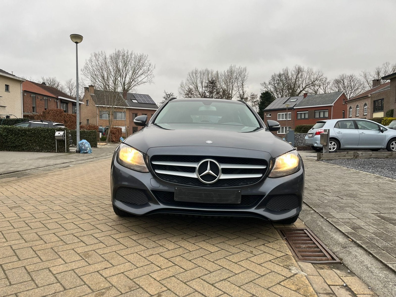 Mercedes-Benz C180d Break — Euro 6, Autos, Argent ou Gris, Achat, Euro 6, Entreprise