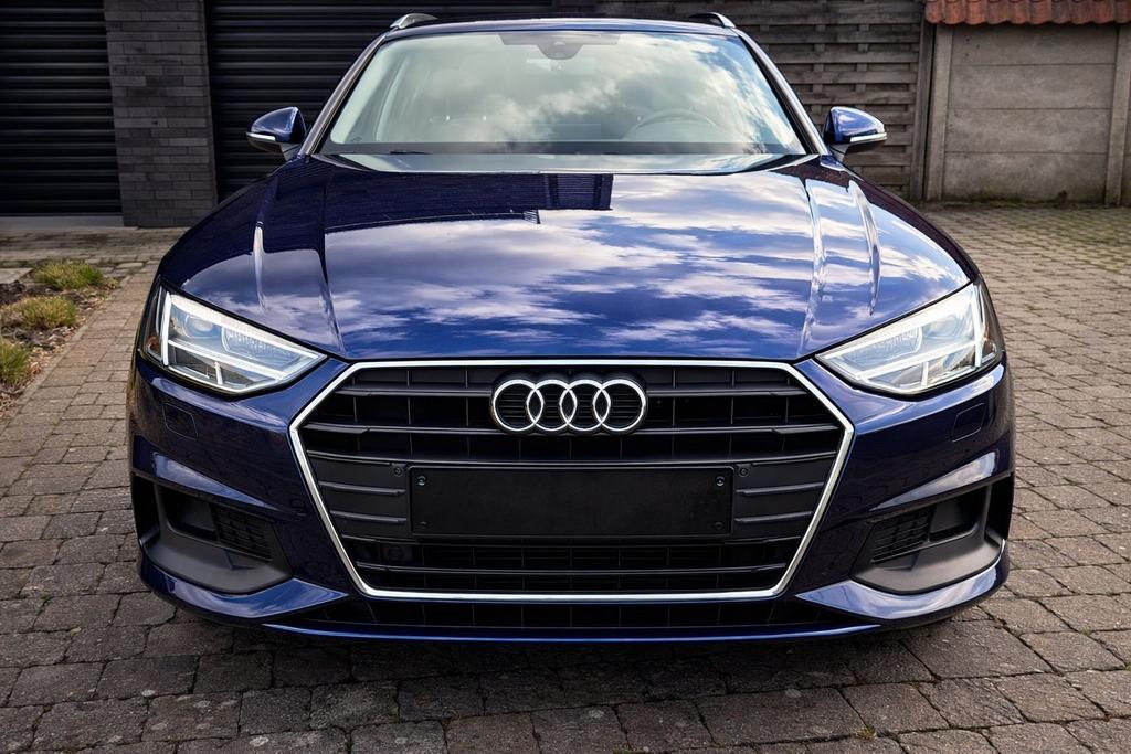 Audi A4 Avant 35 TFSI S tronic | 2022, Autos, Audi, Particulier, A4, Bluetooth, Essence, Automatique, Enlèvement