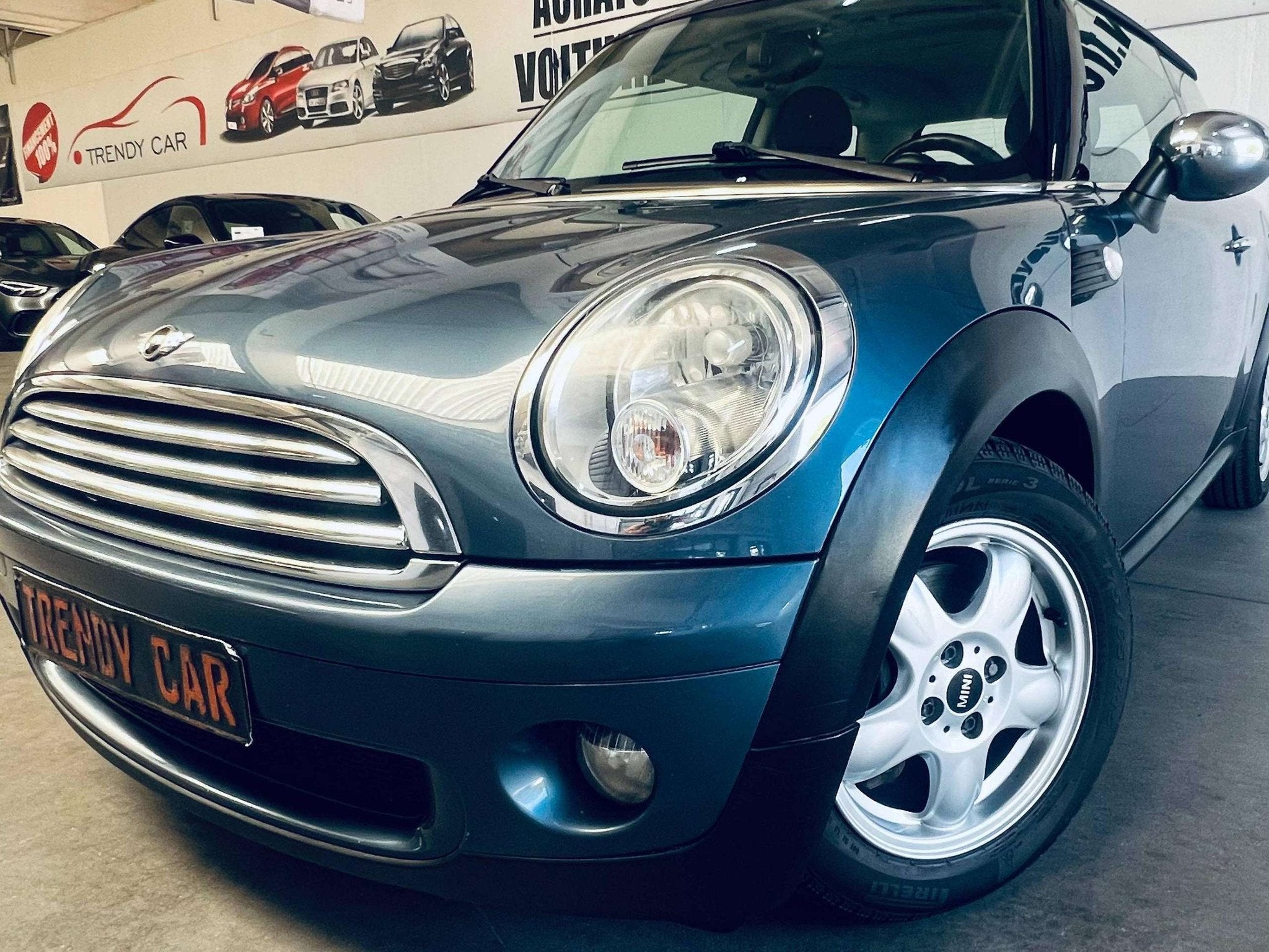 MINI One Mini 1.4i One (bj 2009), Auto's, Mini, Voorwielaandrijving, 4 zetels, Stof, Gebruikt