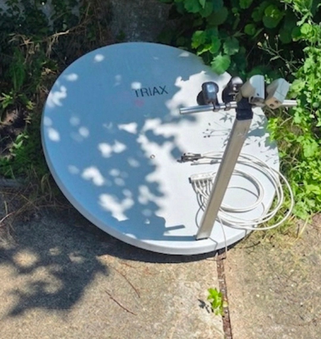 Schotelantenne, TV, Hi-fi & Vidéo, Antennes paroboliques, Enlèvement, Antenne (parabolique)