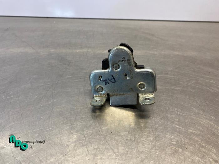 Slotmechaniek Achterklep van een Opel Astra (Astra G 98-), Gebruikt, -, -, Opel