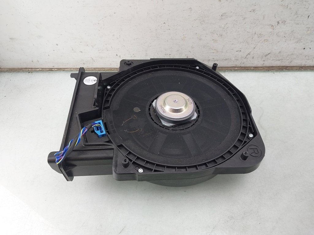 LUIDSPREKER Mini Mini (F56) (|9275996|65137927998|), Gebruikt, Mini, Petuelring 130
80809  München, DE, Minikundenbetreuung@mini.de