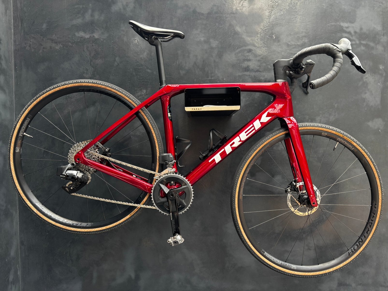 Trek Domane SL6 AXS Gen 4 (2024) Maat 54/Medium, Fietsen en Brommers, Fietsen | Racefietsen, Ophalen, Zo goed als nieuw