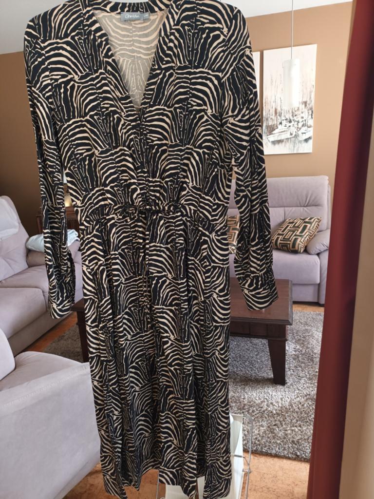 Nieuw fijn kleedje "GEISHA", Kleding | Dames, Jurken, Ophalen of Verzenden, Maat 42/44 (L), Beige
