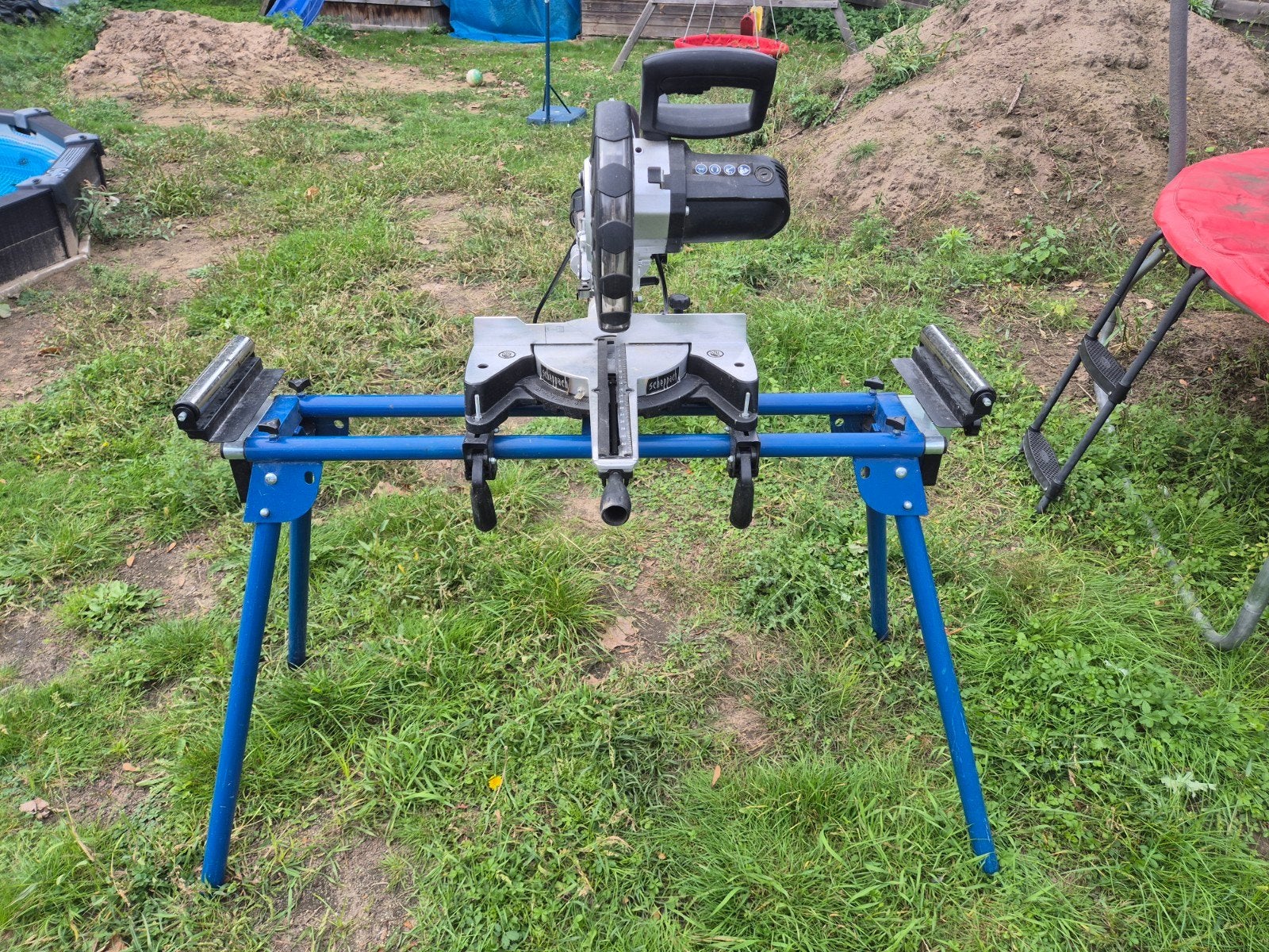 Scheppach trek/afkortzaag met onderstel, 70 mm ou plus, Enlèvement, Utilisé, 1200 watts ou plus
