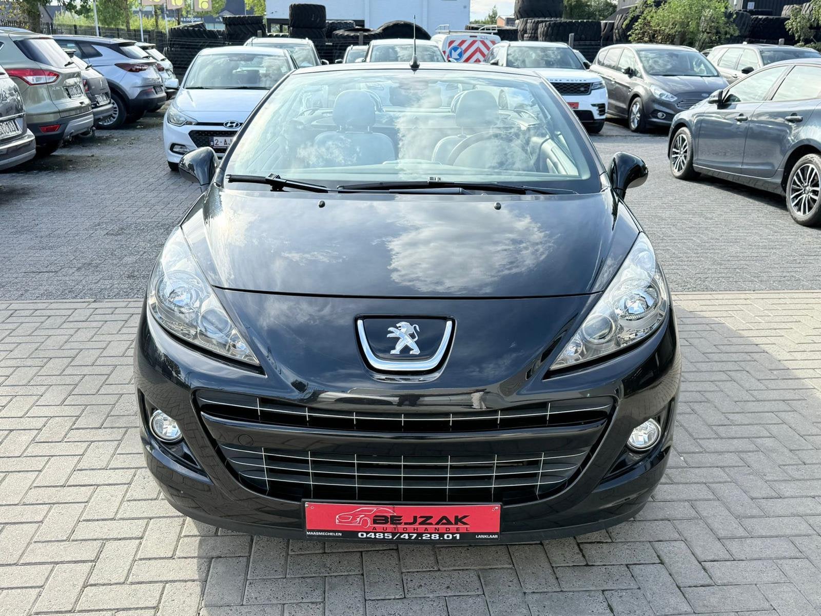 Peugeot 207cc roland garros 1.6i 93.000km 1j garantie, Autos, Euro 5, Achat, https://public.car-pass.be/vhr/4e8ba6ac-068f-4ca2-ab6d-ec19953484f9