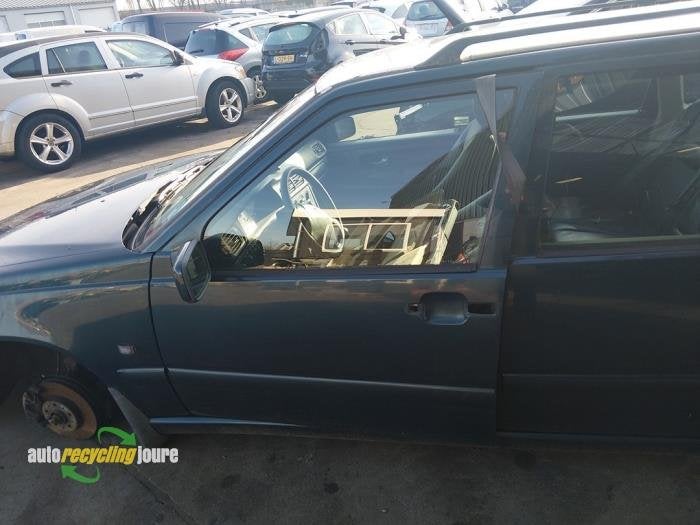 Portière 4portes avant gauche d'un Volvo V70 (412-21), -, -, 3 mois de garantie, Porte