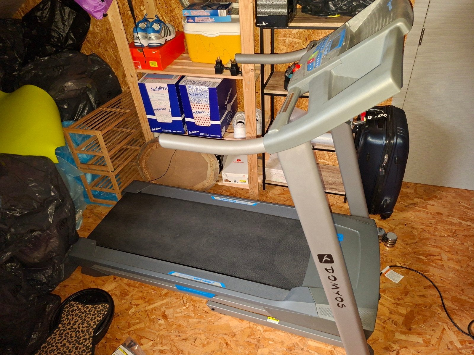 tapis roulant avec amortissement doux des chocs, Enlèvement, Tapis roulant