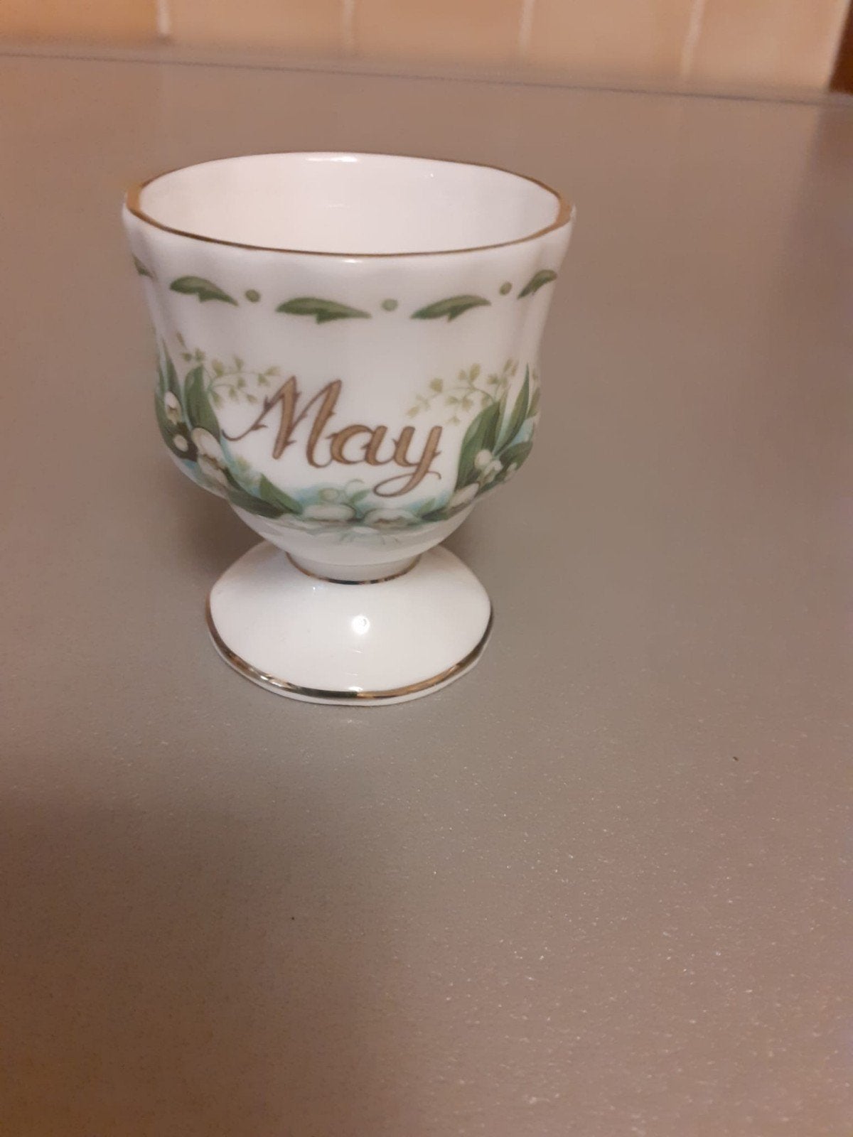 Coquetier Porcelaine Royal Albert - Flower of the Month "Mai, Enlèvement ou Envoi