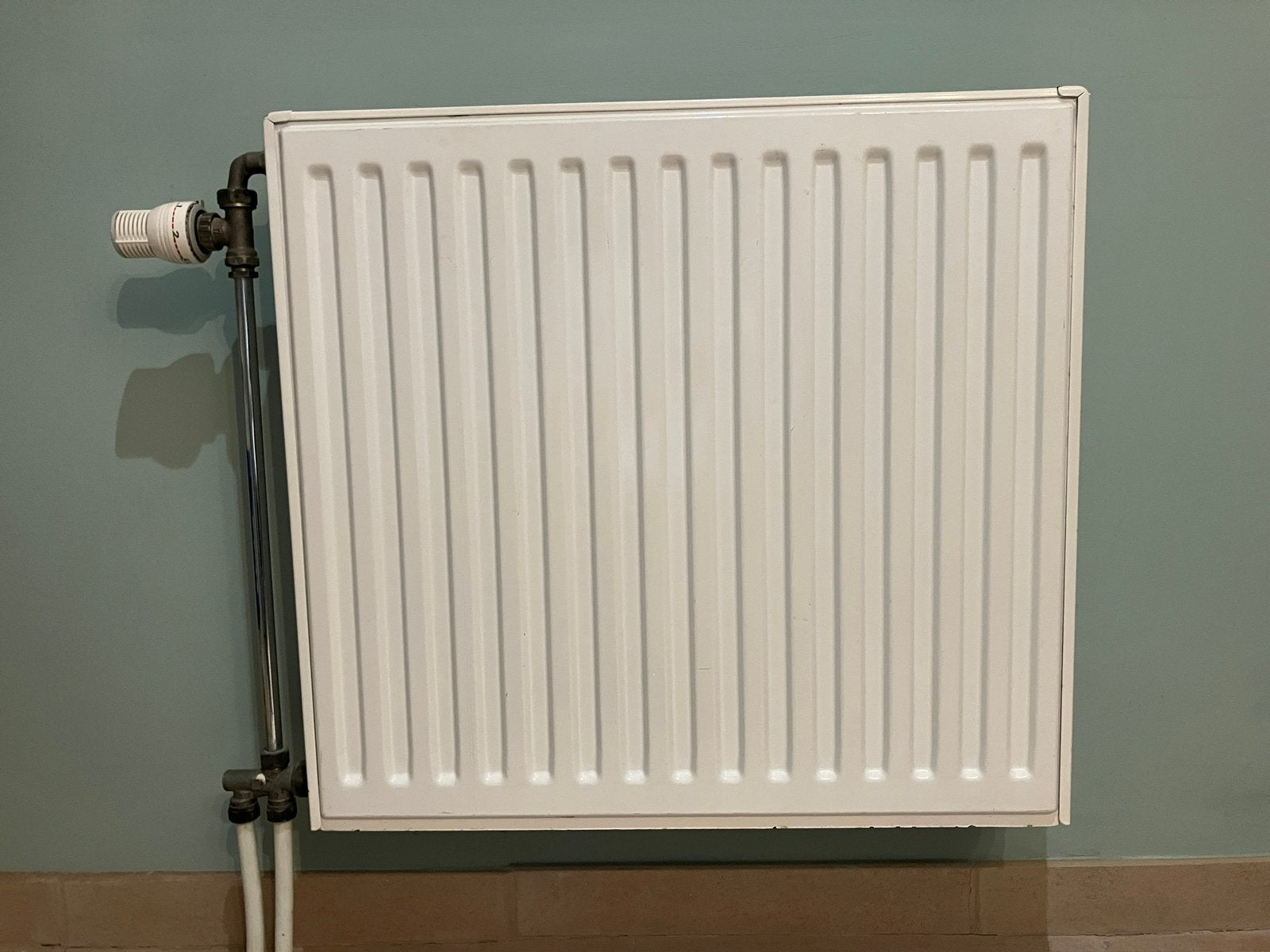 Kleine witte radiator, Ophalen, Gebruikt, Radiator