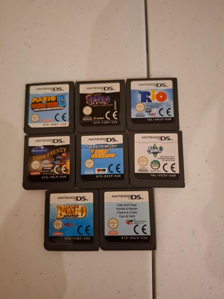 Lot de 8 jeux Nintendo DS, Games en Spelcomputers, Games | Nintendo DS, Overige genres, 1 speler, Ophalen of Verzenden, Zo goed als nieuw