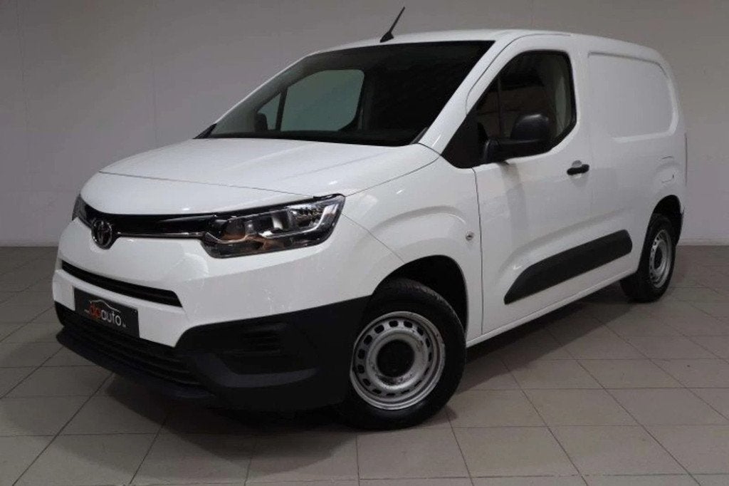 Toyota ProAce Proace City 1.5 (bj 2022), Auto's, Bestelwagens en Lichte vracht, Gebruikt, 4 cilinders, Wit, Bedrijf