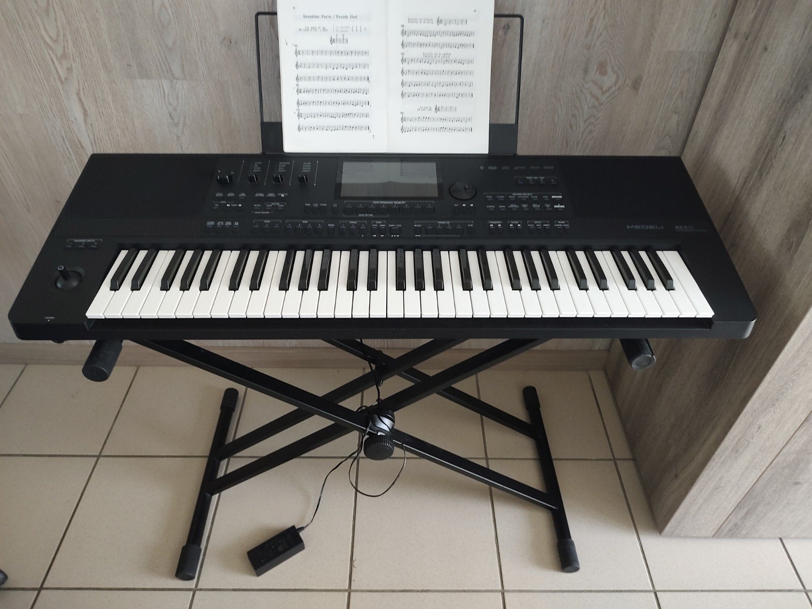 Medeli Akx10 als nieuw, Musique & Instruments, Équipement Midi, Enlèvement, Comme neuf