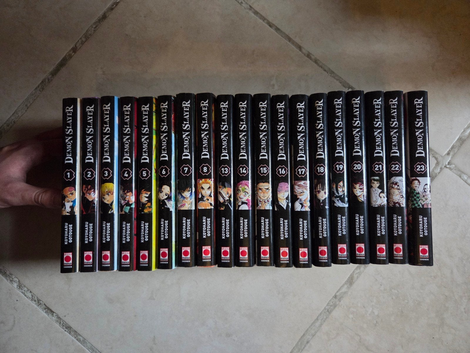 Manga Demon Slayer 19 tomes, Enlèvement ou Envoi