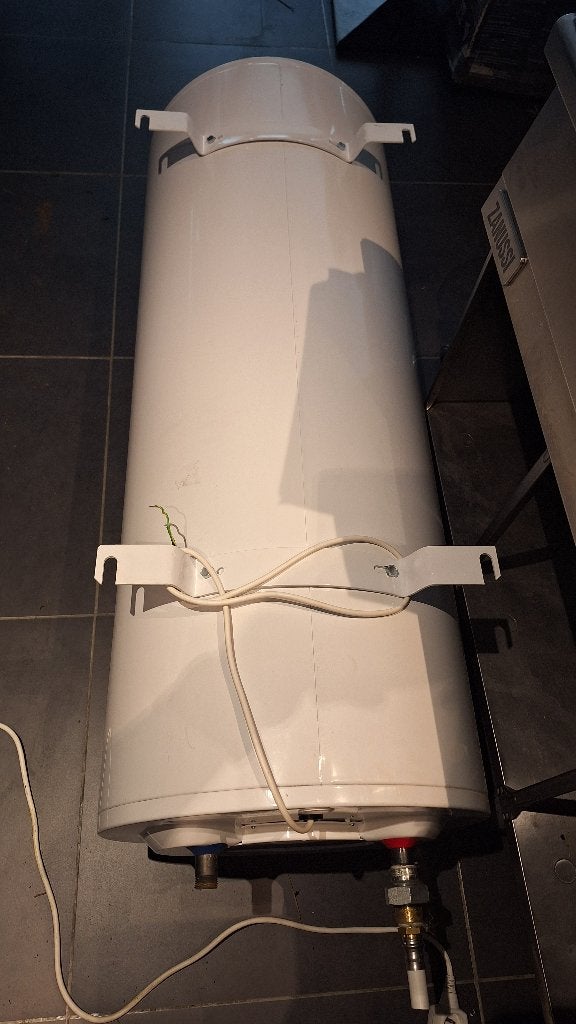 Van Marcke Elektrische Boiler 146L  met expansievat, Ophalen, 100 liter of meer, Boiler, Zo goed als nieuw