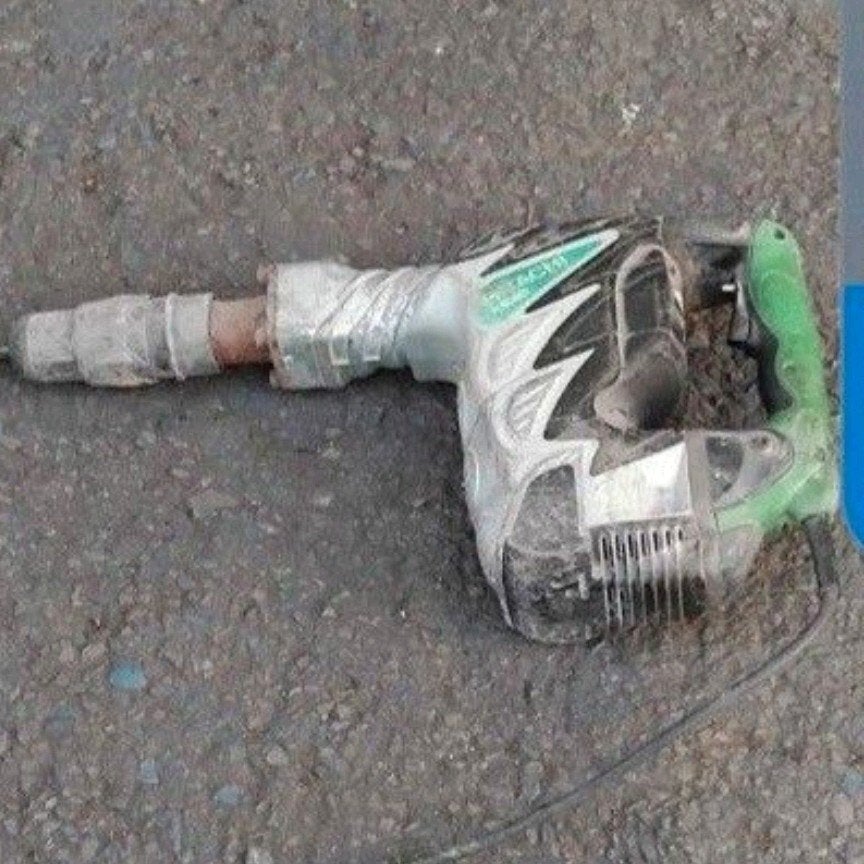 Disjoncteur Hitachi, Bricolage & Construction, Enlèvement