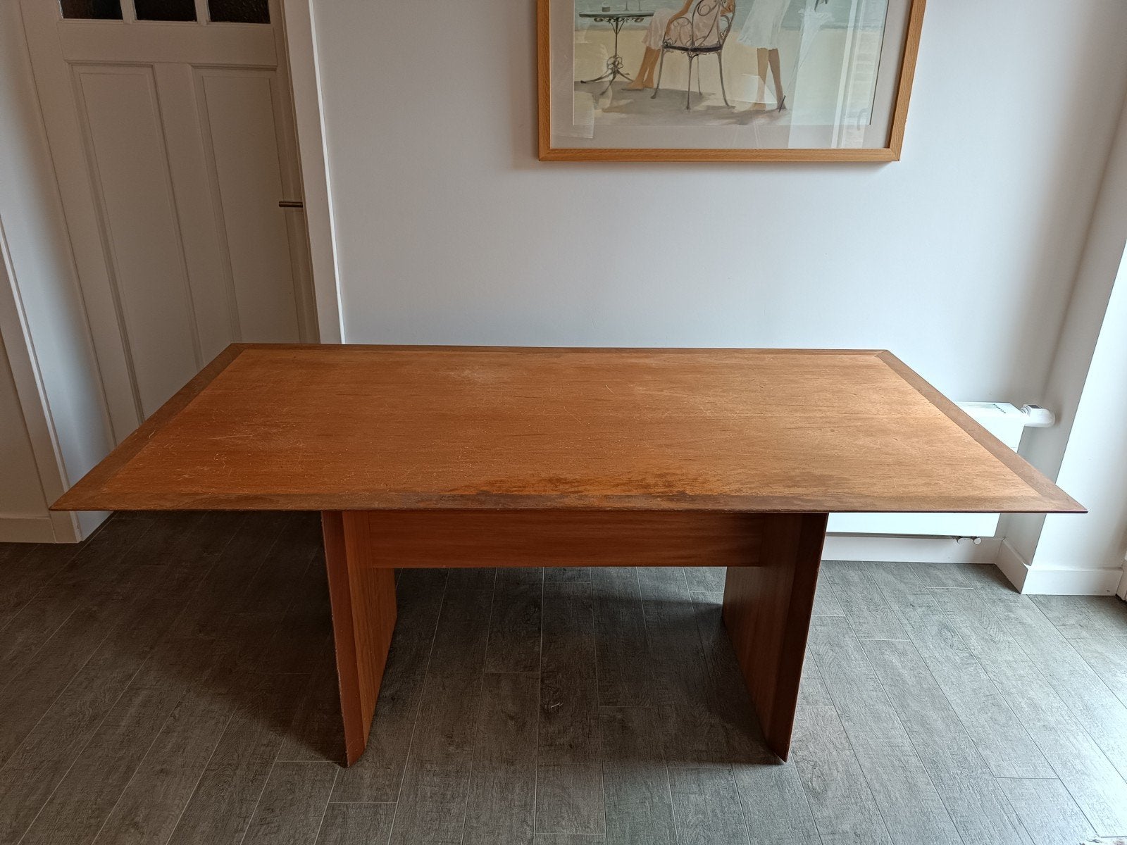 Table de bureau en bois, Enlèvement