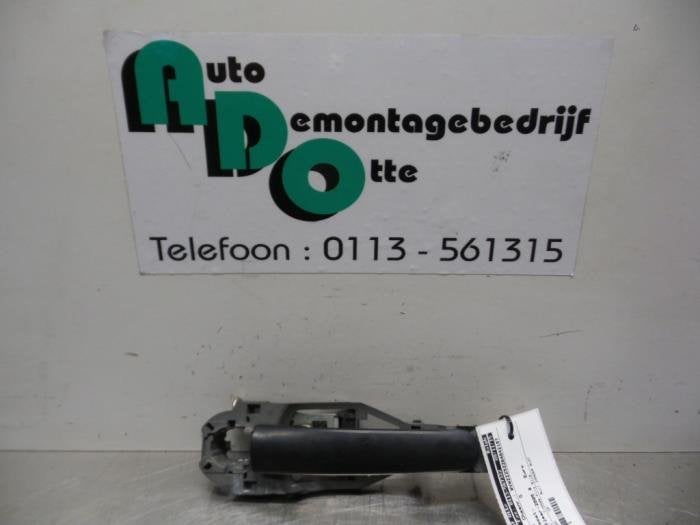 Poignée portière 2portes droite d'un Volkswagen Fox (Fox 0, Volkswagen, -, 3 mois de garantie, Utilisé