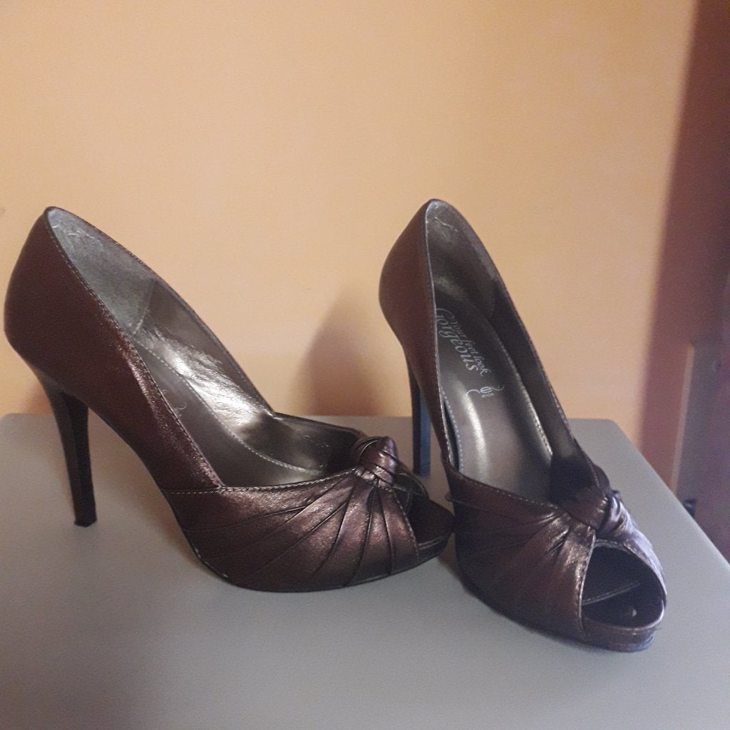 pumps, Verzenden, Zo goed als nieuw, Pumps
