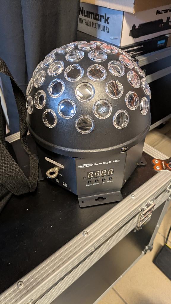 Showtec Sunraise RGBA, Enlèvement, Comme neuf, Lumières, Commande sonore