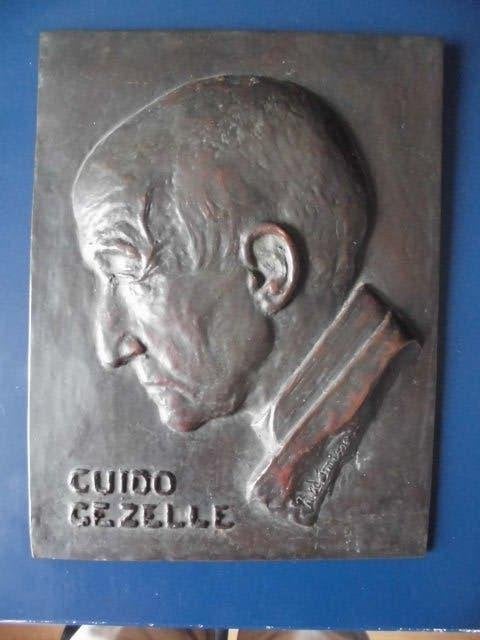 Bronzen plaat Guido Gezelle, door Johannes Dommisse, Antiek en Kunst, Curiosa en Brocante, Ophalen of Verzenden