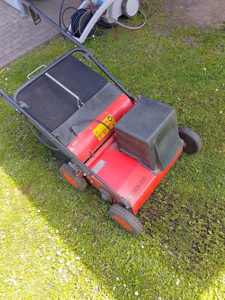 verticuteermachine top staat, Ophalen, Zo goed als nieuw