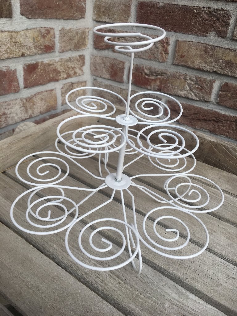 NIEUWE CUPCAKE HOLDER 13 STUKS, Ophalen of Verzenden, Nieuw, Cupcakes, Serveervorm
