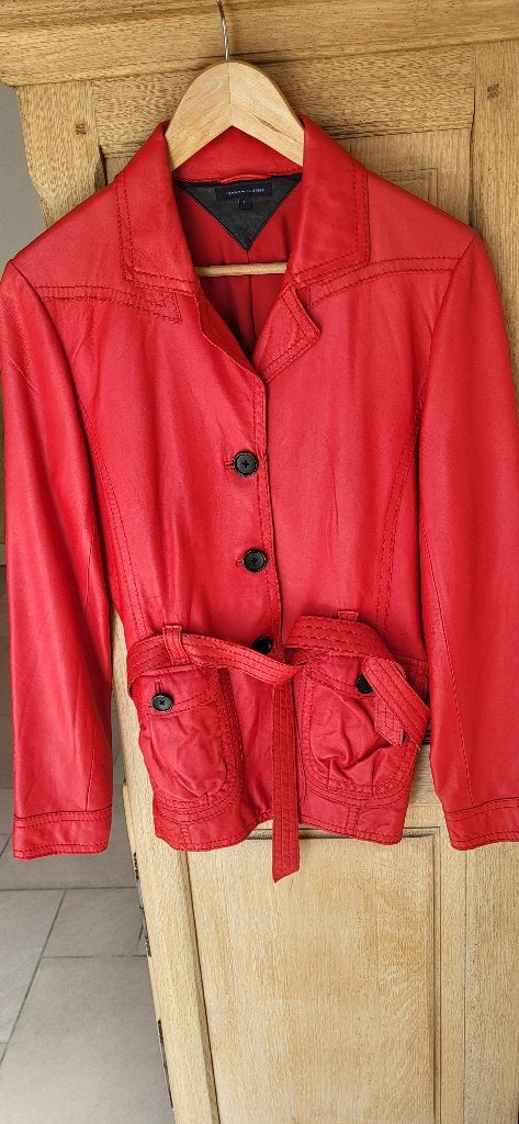 Gilet en cuir Tommy Hilfiger (taille 38-40), Rouge, Enlèvement ou Envoi, Comme neuf, Taille 38/40 (M)