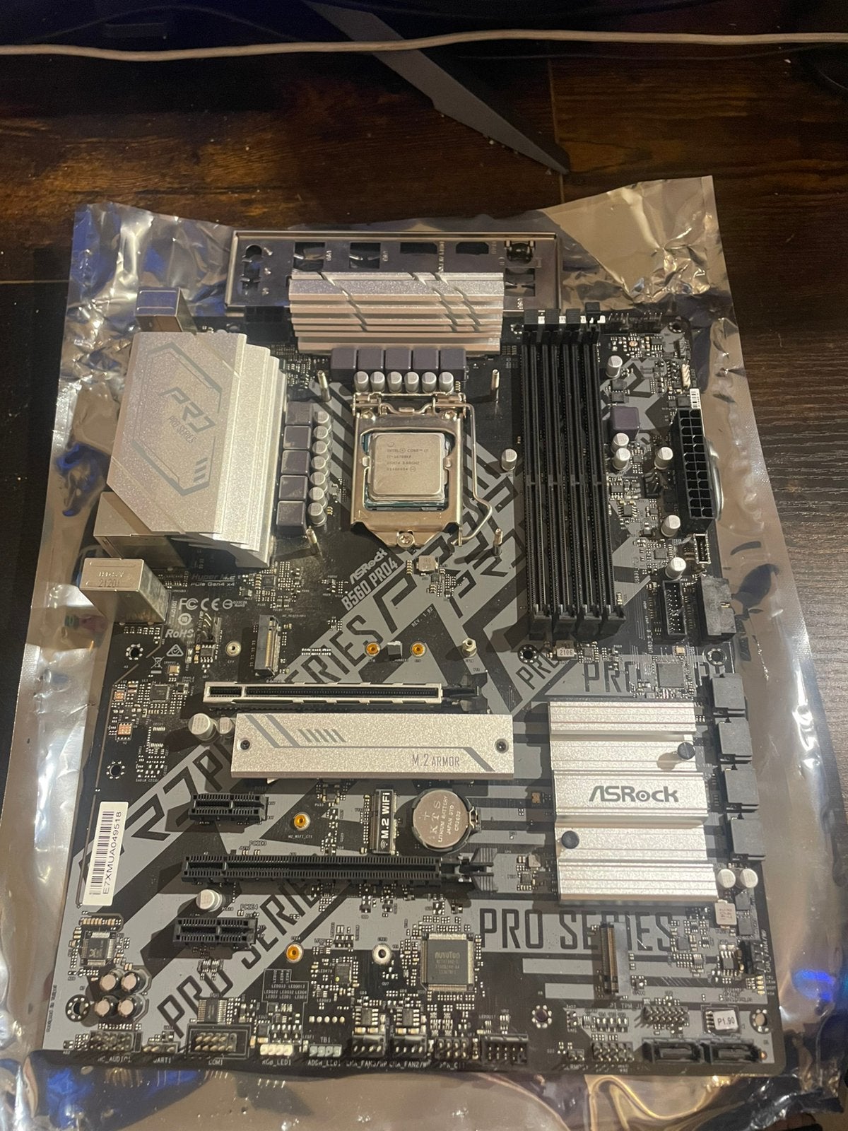 I7-10700kf + b560 pro intel, Computers en Software, Moederborden, Ophalen of Verzenden, Zo goed als nieuw, Intel