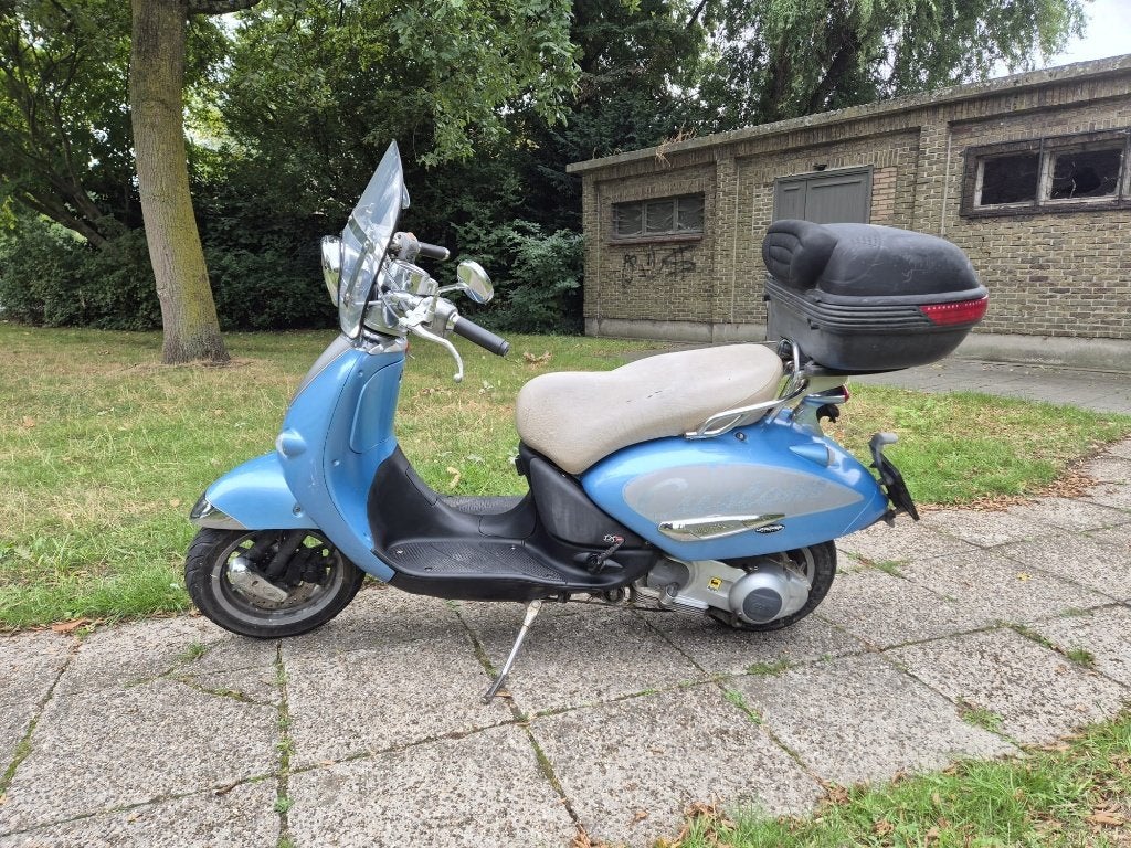Aprilia scooter 125cc retro, Scooter, Occasion, Particulier, 1 cylindre
