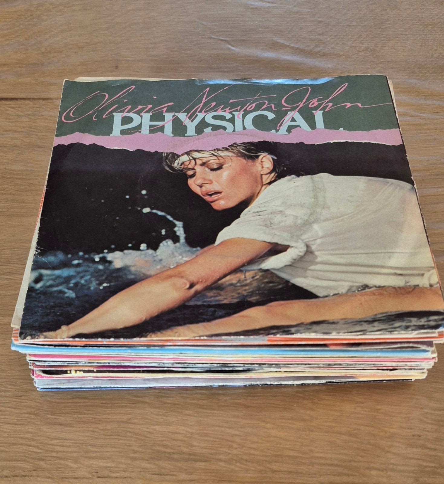 lot van 25 vinyl singles., Cd's en Dvd's, Gebruikt, 7 inch, Ophalen of Verzenden, Pop