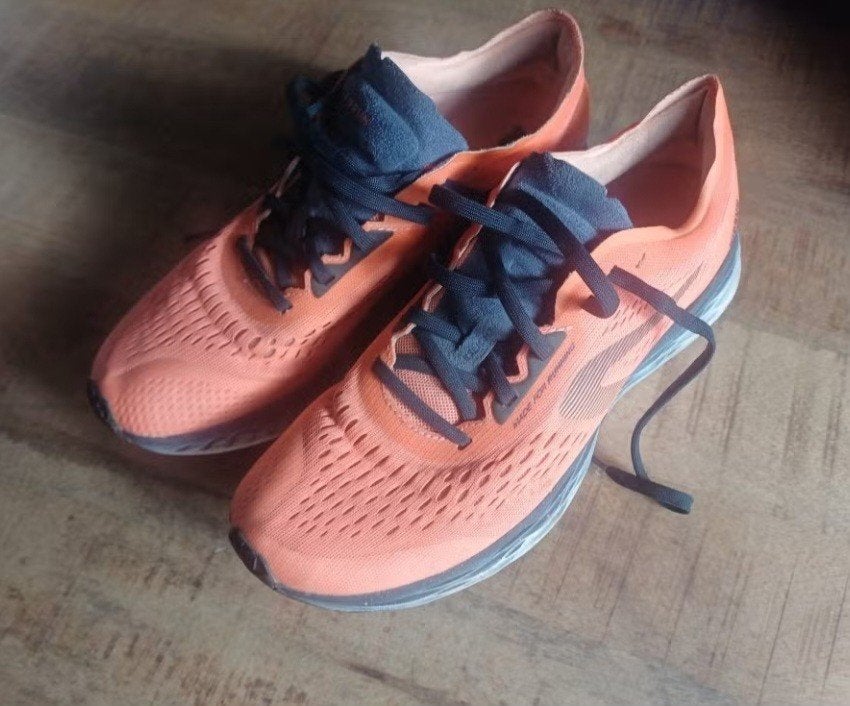 Kiprun loopschoenen 39, Sport en Fitness, Loopsport en Atletiek, Gebruikt, Hardloopschoenen, Hardlopen, Ophalen