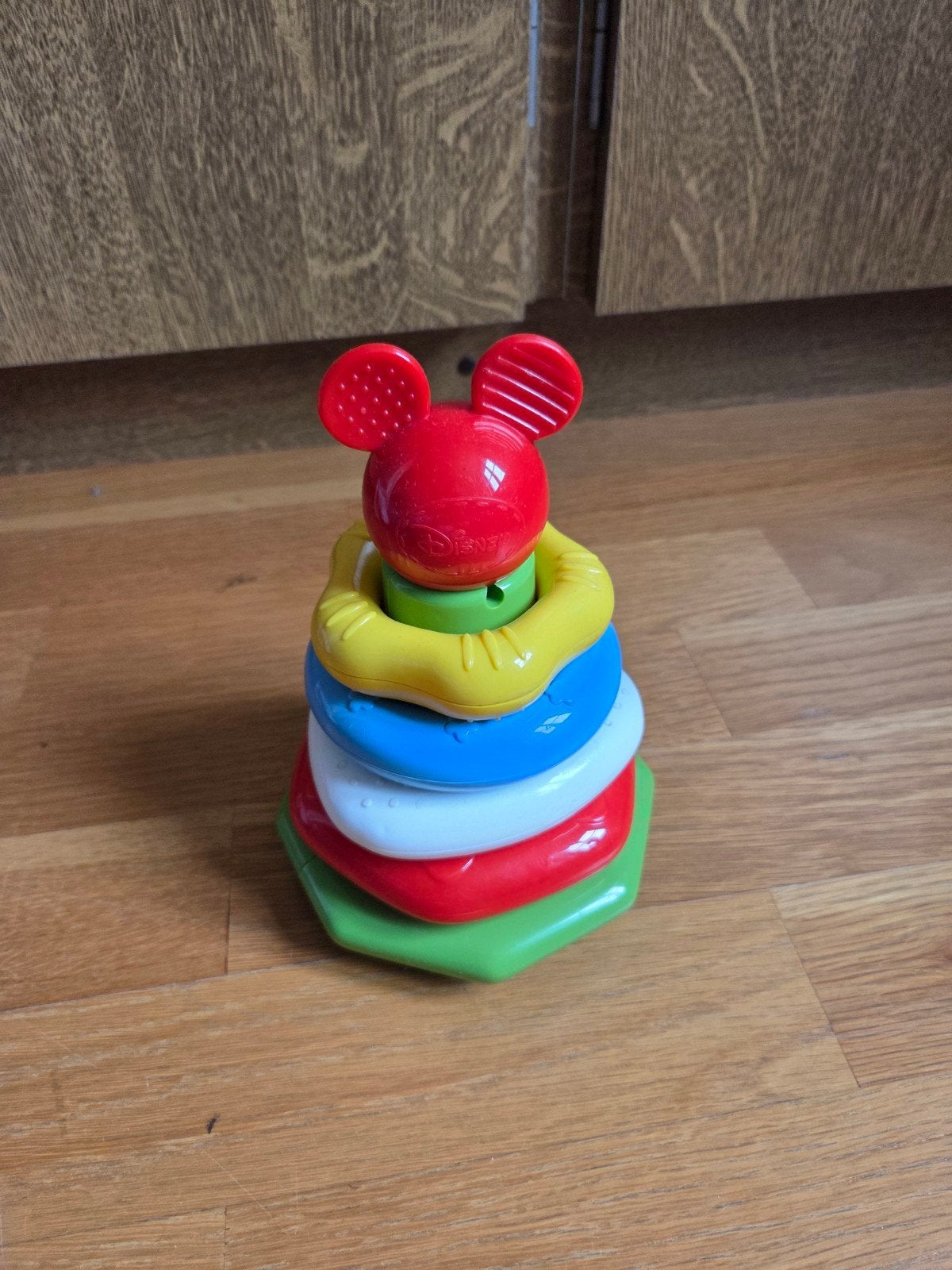 Disney stapeltoren, Enlèvement