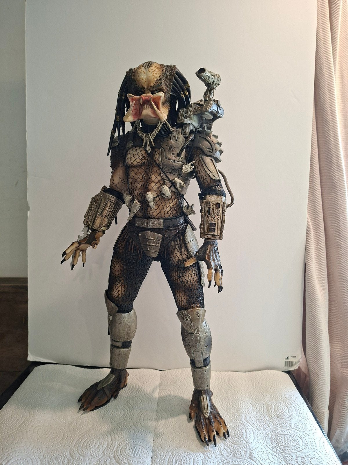 Zeldzame NECA Predator 1/4 Scale (48 cm) – Unmasked Variant, Ophalen of Verzenden, Zo goed als nieuw, Fantasy