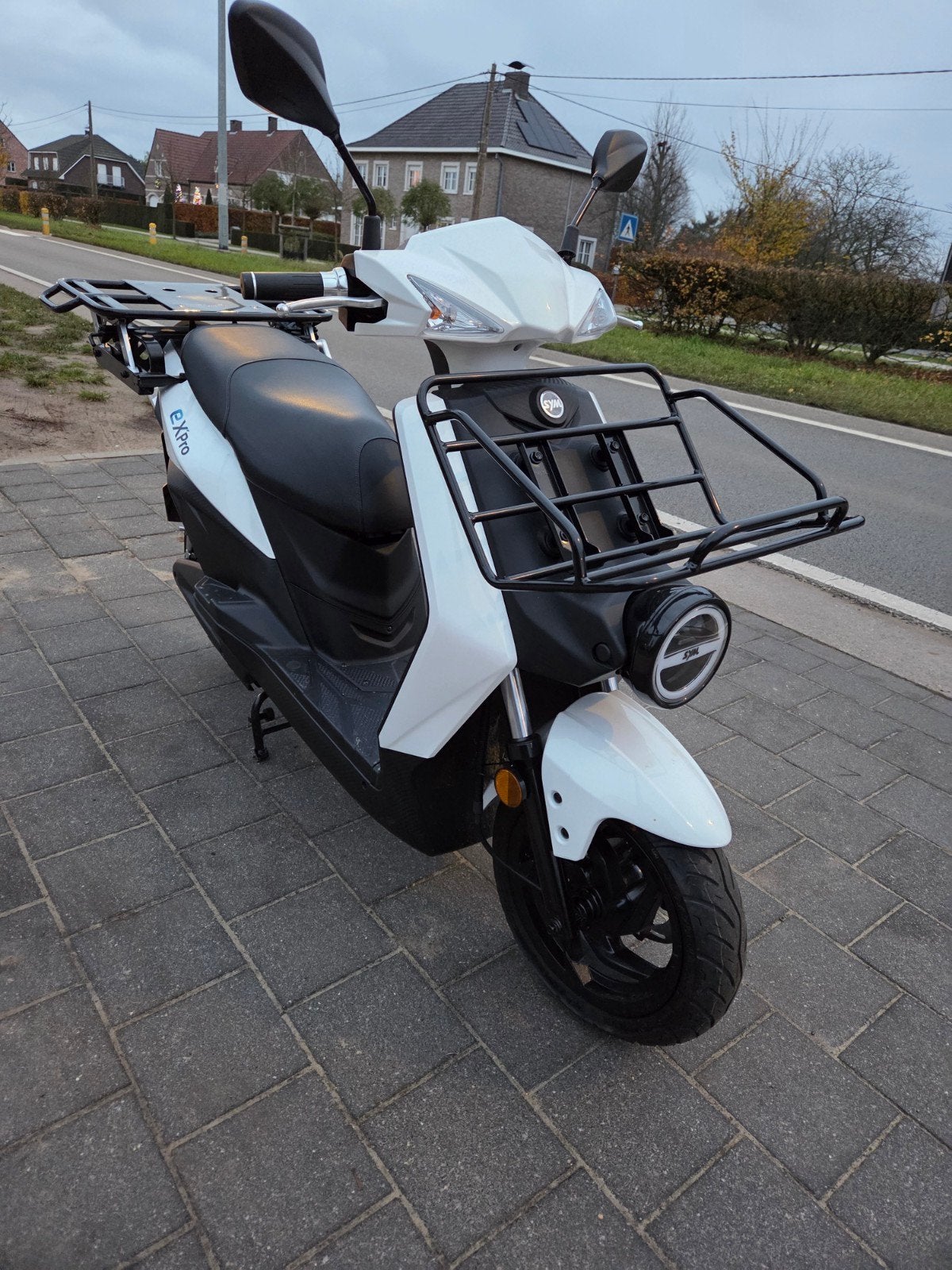 Sym e-xpro klasse a nieuw, Fietsen en Brommers, Scooters | SYM, Ophalen