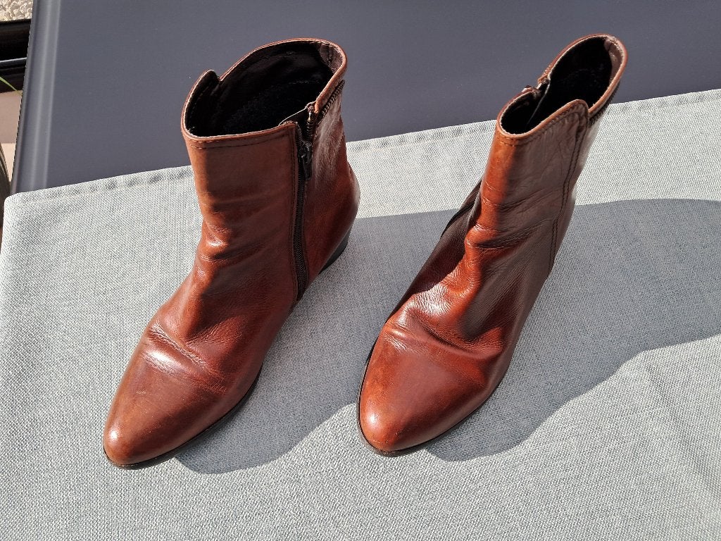 te koop : bruine lage laarzen, Bruin, Lage of Enkellaarzen, Ophalen of Verzenden, Zo goed als nieuw