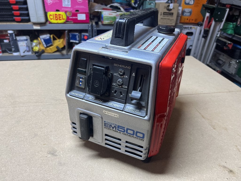 Honda EM500 vintage générateur inverter mais increvable, Bricolage & Construction, Générateurs, Réduction de bruit, Utilisé, Essence