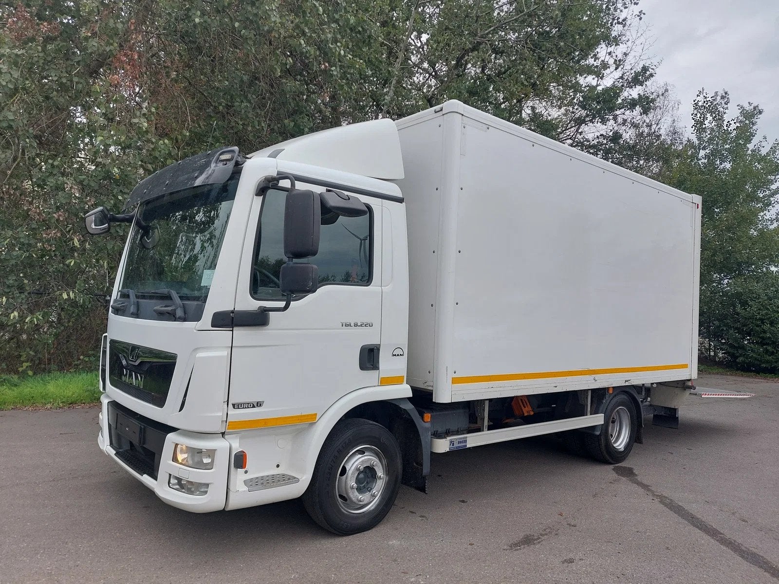 MAN TGL 8.220 4x2 BL koffer 4m55 box + LBW (bj 2017), Auto's, Automaat, Adaptive Cruise Control, Achterwielaandrijving, Euro 6