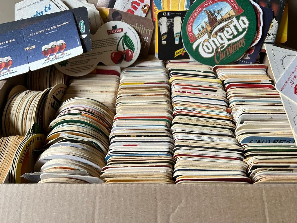 Doos bierviltjes 24, Ophalen of Verzenden, Gebruikt, Viltje(s), Overige merken