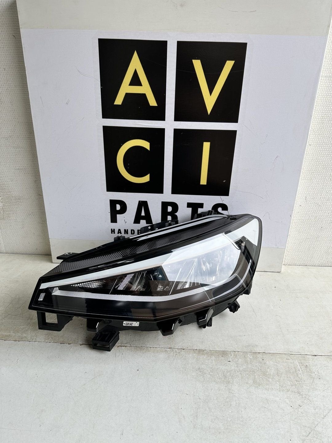 Koplamp ID4 id.4 11B Led SET origineel 11B941005  Links, Gebruikt, -, Volkswagen, -